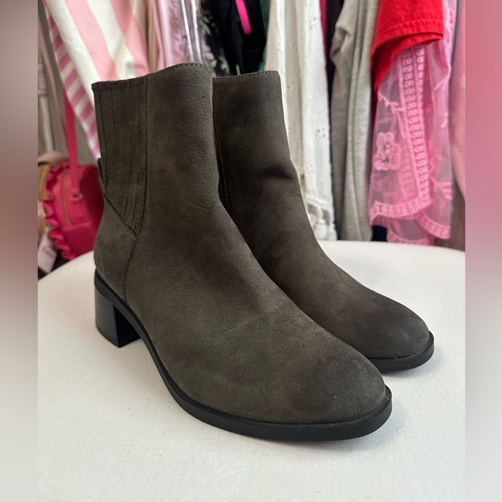 Style & Co. Orleyy Dressy Dark Gray Boots Booties Size 6